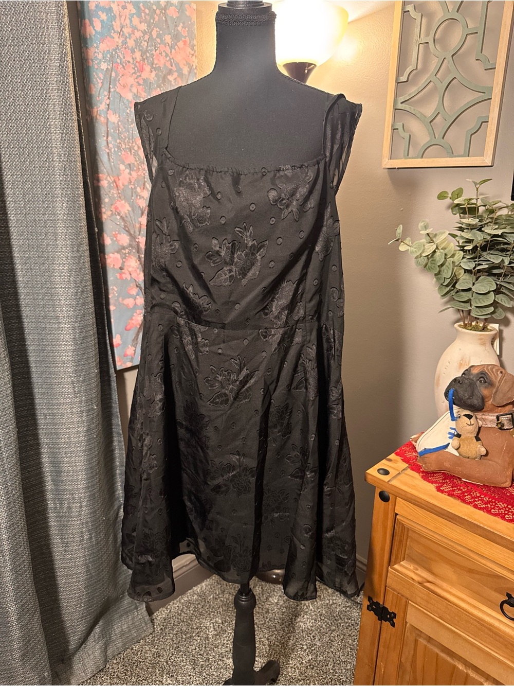 Cider Black Floral Jacquard Midi Dress